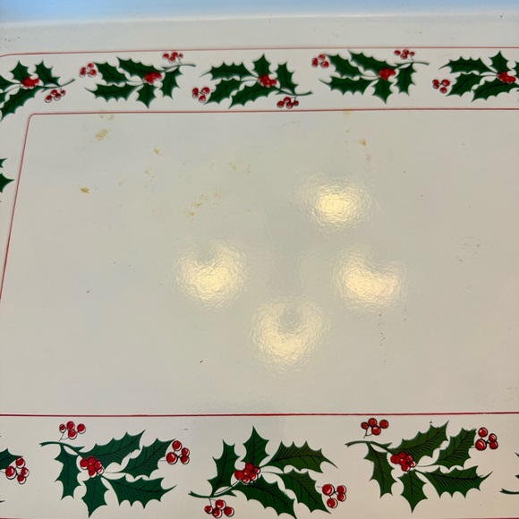 Vintage 3 piece Lacquer Ware Nesting Trays set.  Christmas Poinsettias design - Picture 9 of 11